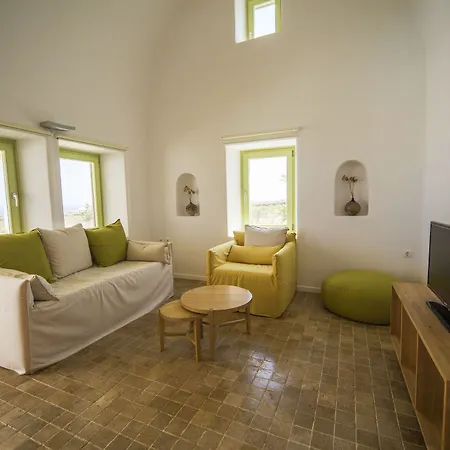 Agrikoia * Oia (Santorini)