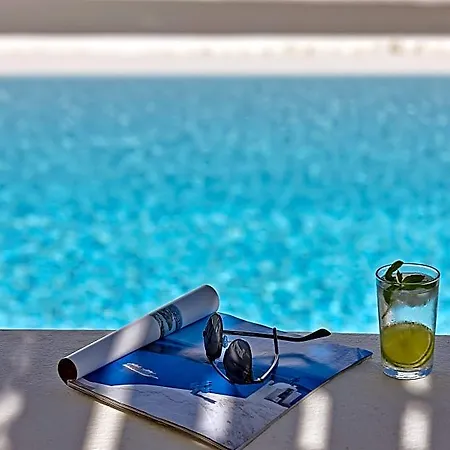 Villa Agrikoia Oia (Santorini)