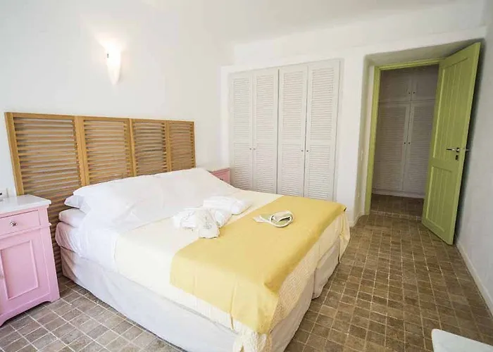 Villa Agrikoia Oia (Santorini)