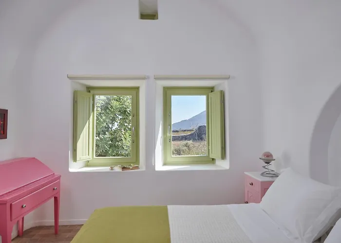 Agrikoia * Oia (Santorini)