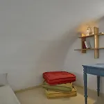 Agrikoia * Oia (Santorini)